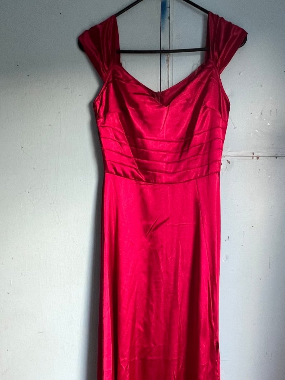 New Red Satin Cap Sleeve Formal Gown Ruched Waist Left Slit Prom Maxi Dress